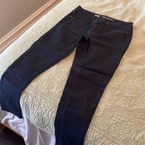 Size 6 mid-rise jegging crop, Mossino denim.  Like new
